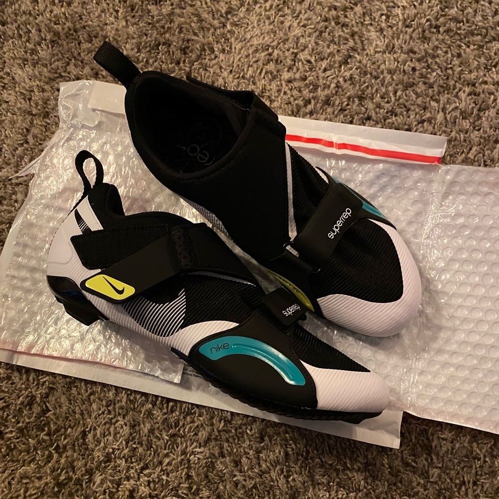 🆕 Nike	SuperRep Cycle 'Black Clear Emerald'